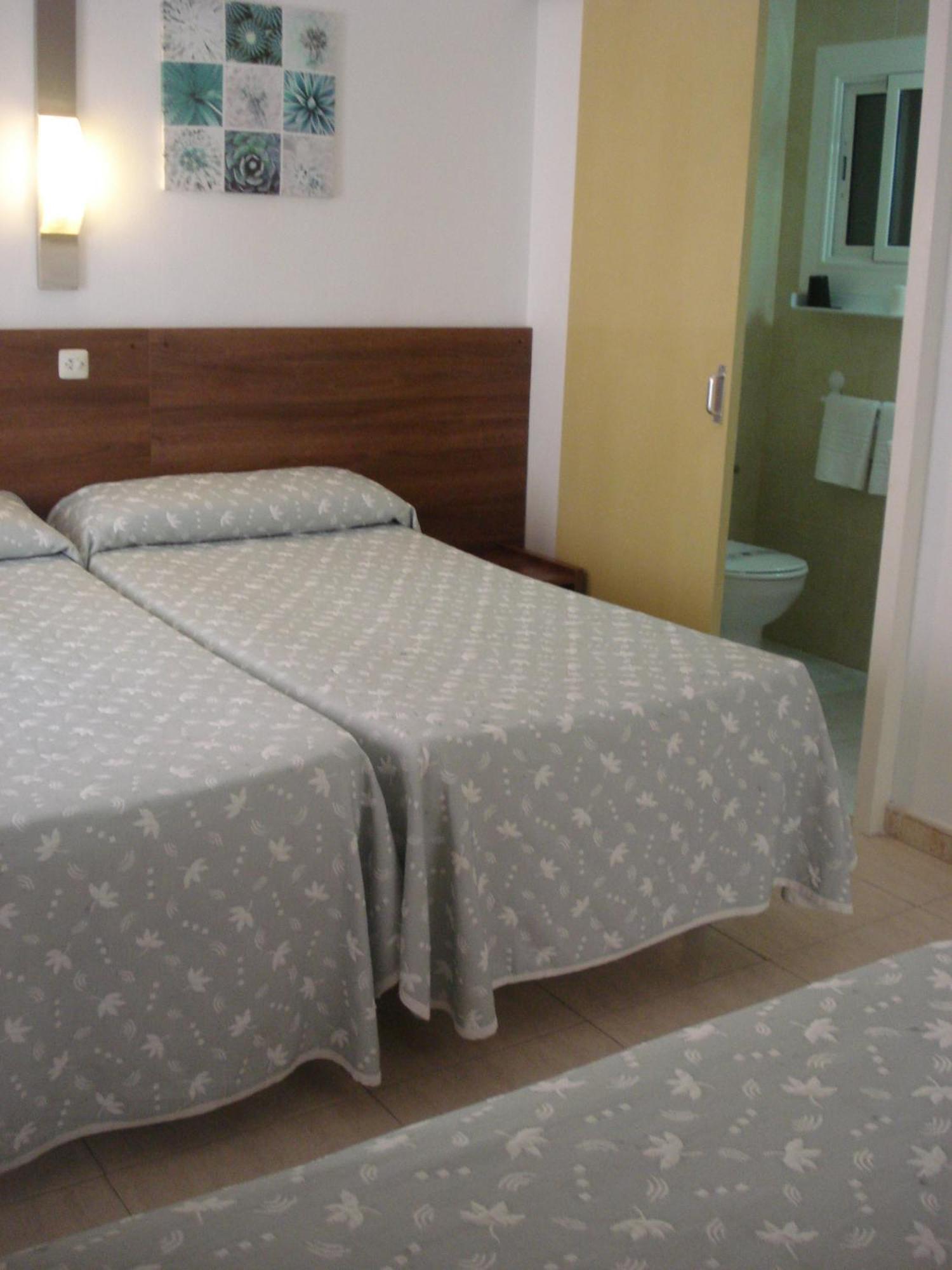Hostal Margarita Pineda de Mar Oda fotoğraf