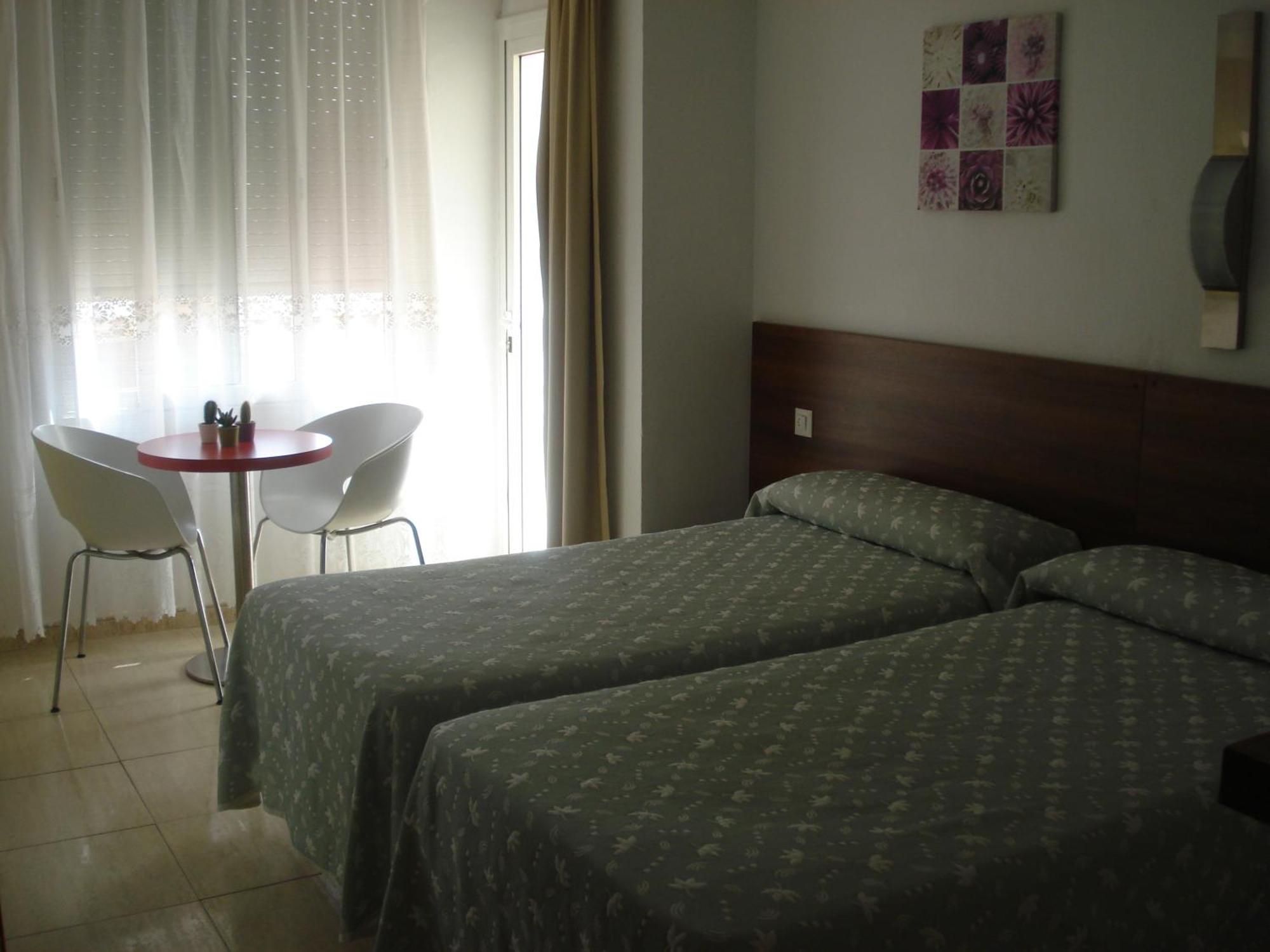 Hostal Margarita Pineda de Mar Oda fotoğraf