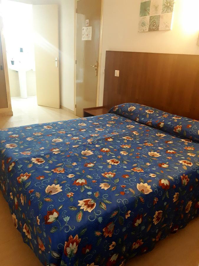 Hostal Margarita Pineda de Mar Dış mekan fotoğraf