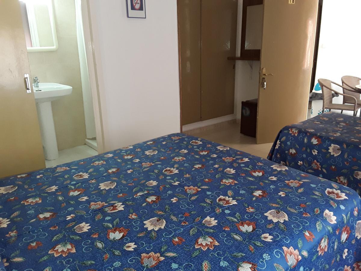 Hostal Margarita Pineda de Mar Dış mekan fotoğraf