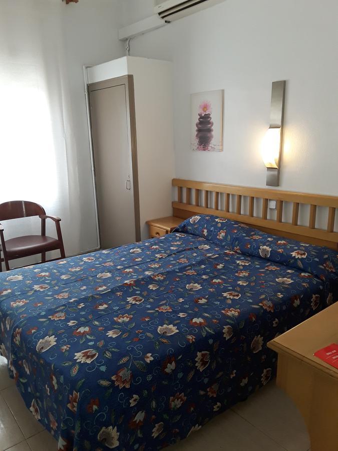 Hostal Margarita Pineda de Mar Dış mekan fotoğraf