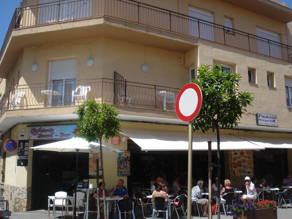 Hostal Margarita Pineda de Mar Dış mekan fotoğraf